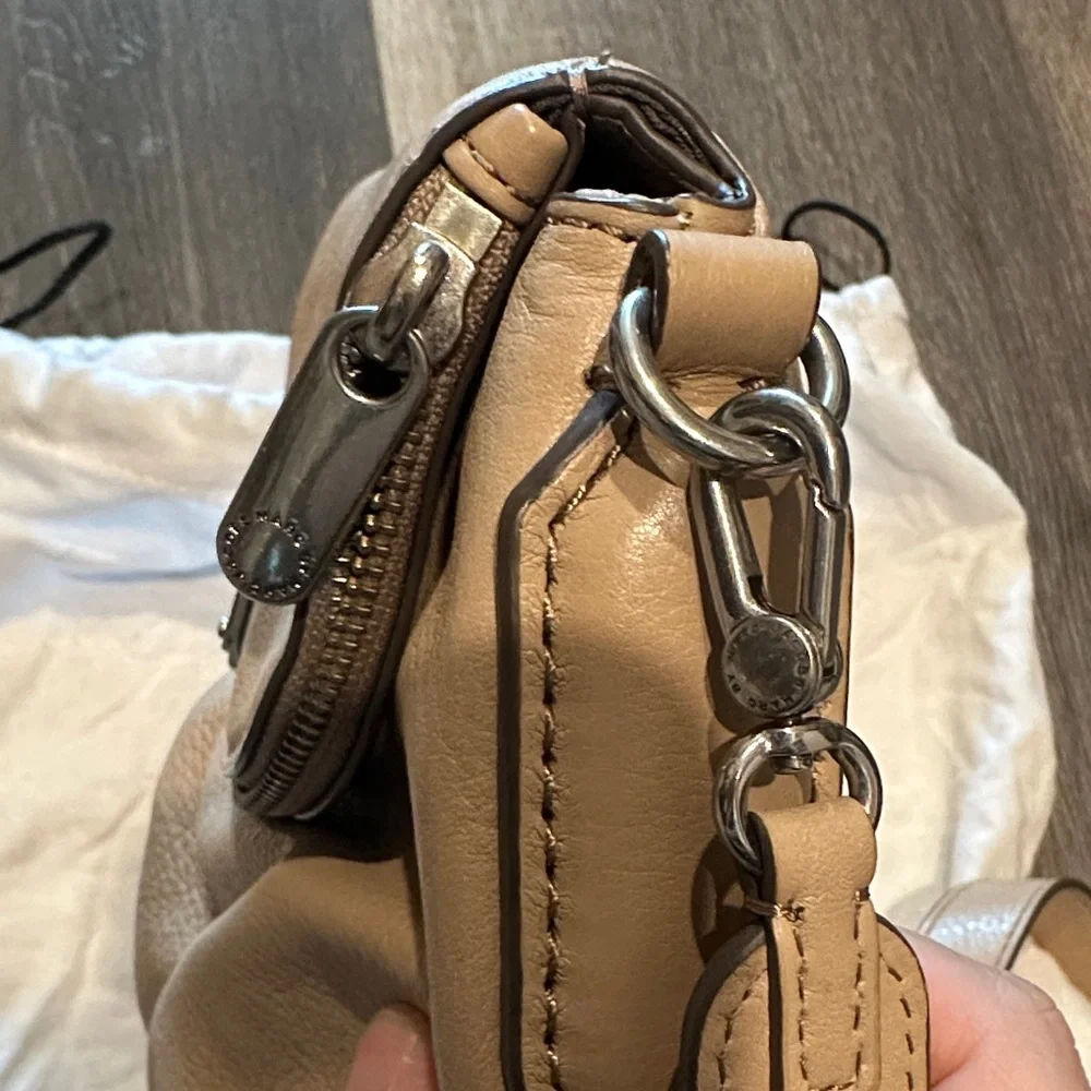 Marc by Marc Jacobs Camel Tan Leather Crossbody Bag - Picture 3 of 6